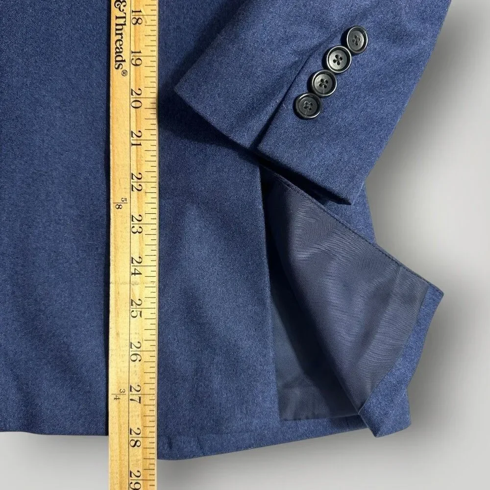 J.CREW Ludlow Navy Blazer Sport Coat 2-Button Suit Jacket 34S Italian FleeceWool